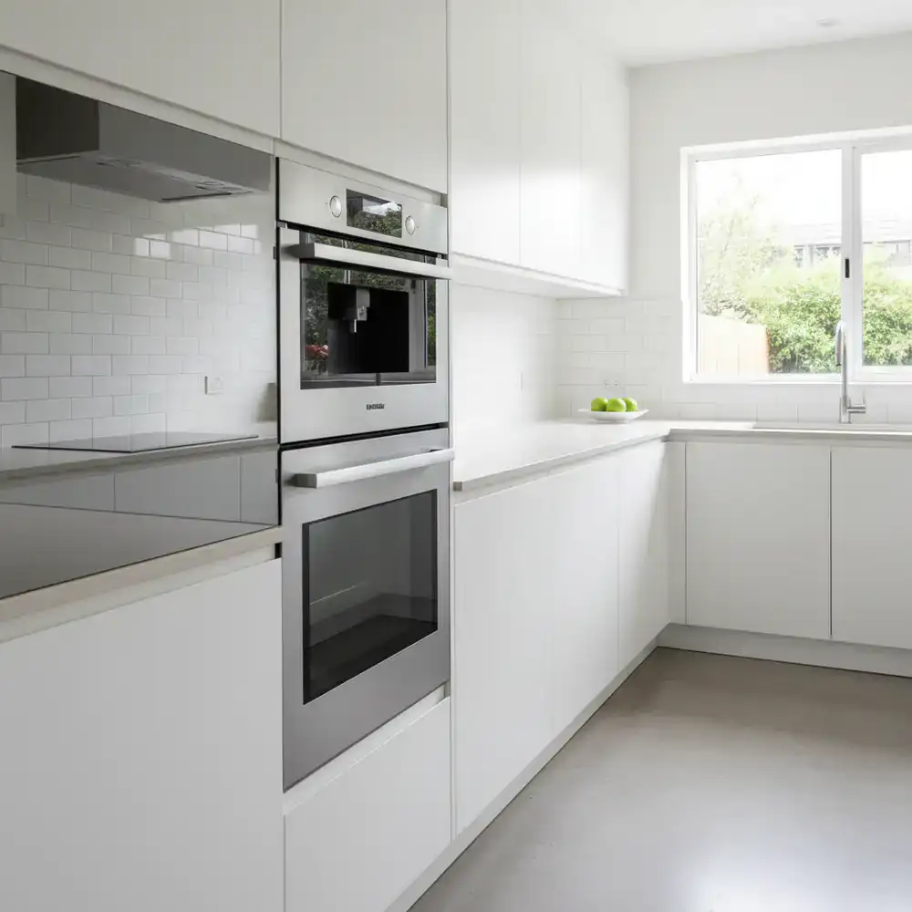 Inbouw oven in een moderne keuken